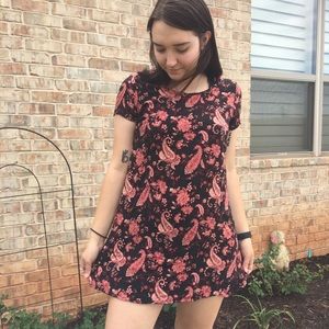 Super cute patterned dress!